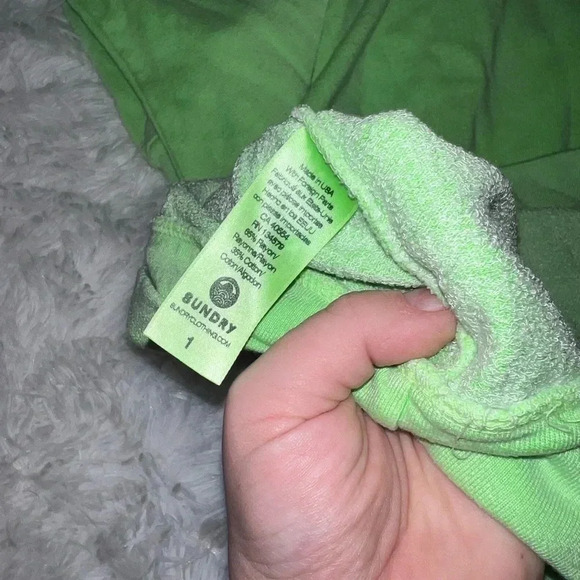 Sundry Women’s Green Lightweight Hoodie with Colorful String Size 1 (Small) - Picture 5 of 5